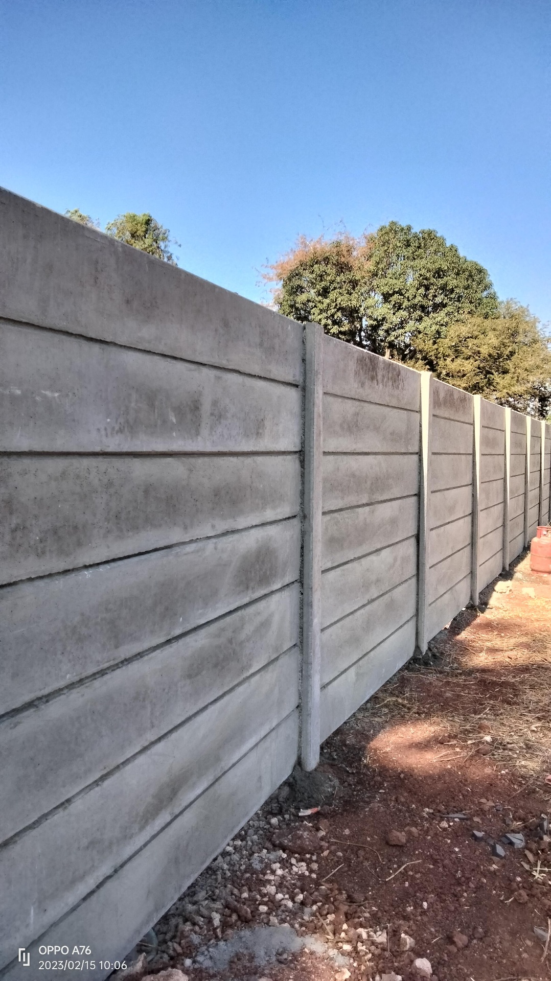 Smooth Finish Compound Wall